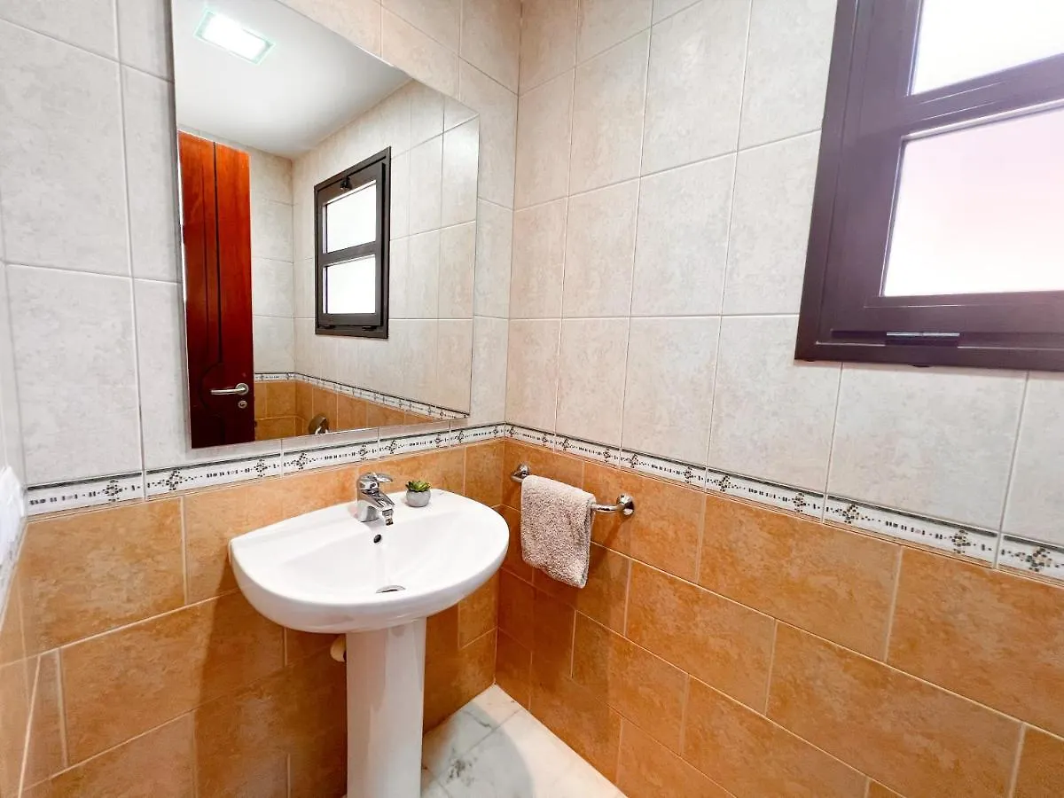 Villa Tarabilla With Private Pool & Ocean Views Corralejo Spain