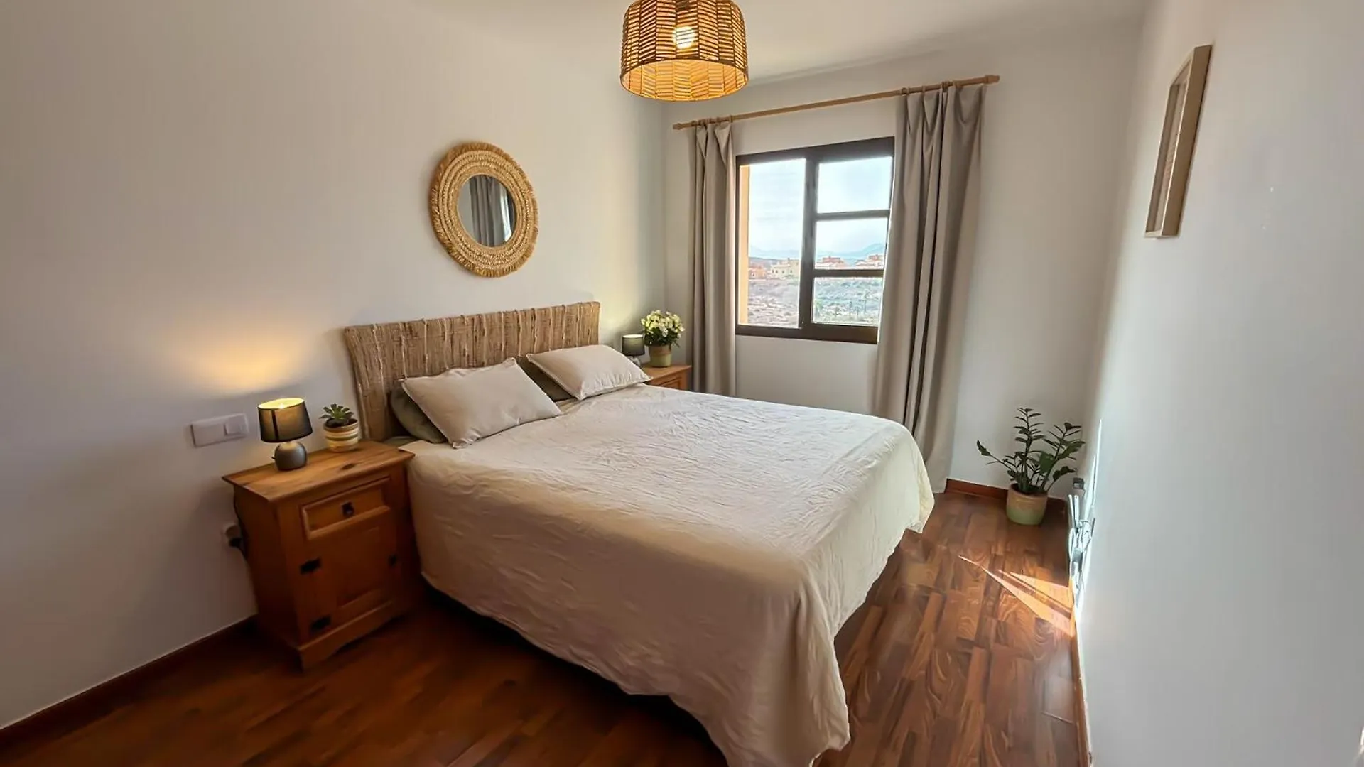 Villa Tarabilla With Private Pool & Ocean Views Corralejo